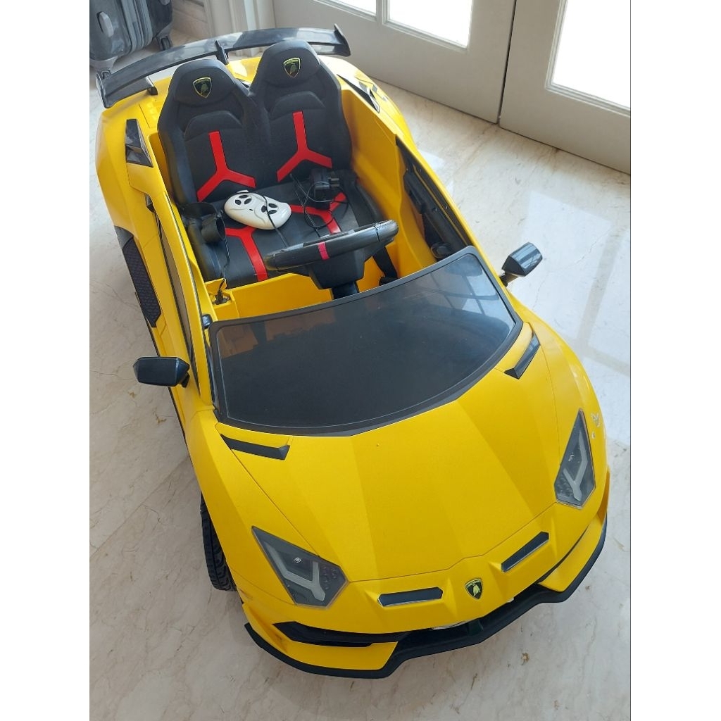 mainan mobil aki preloved