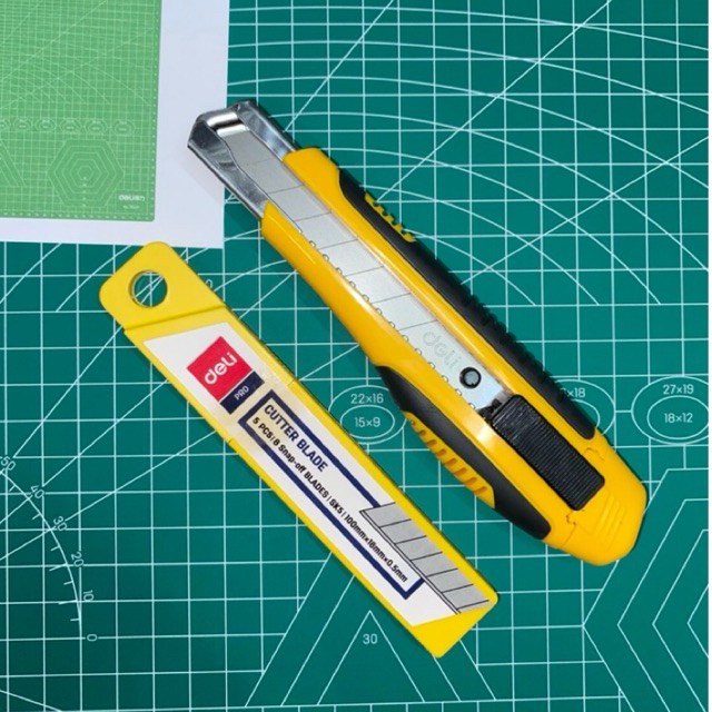 

DELI Cutter E2068, SK5 Uk (0,5x18mmx100mm) dapatkan free 5 pcs isi cutter