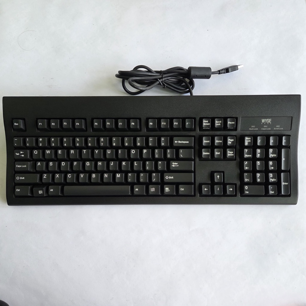 keyboard WYSE KU-8933 hitam kabel USB original