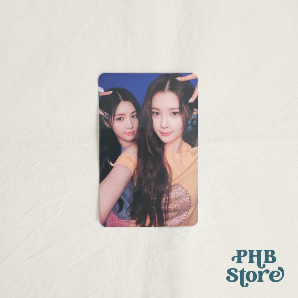 Hearts2hearts Yuha Ana The Chase Photocard Album Official