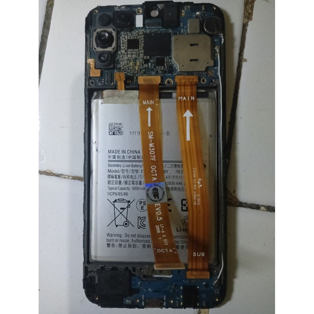 hp minus samsung m31