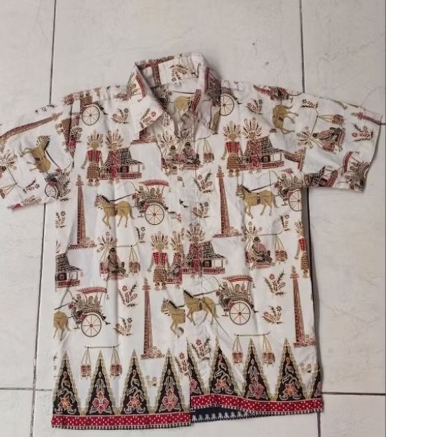 PRELOVED KEMEJA  BATIK ANAK SIZE 6 MOTIF ONDEL2 SECOND