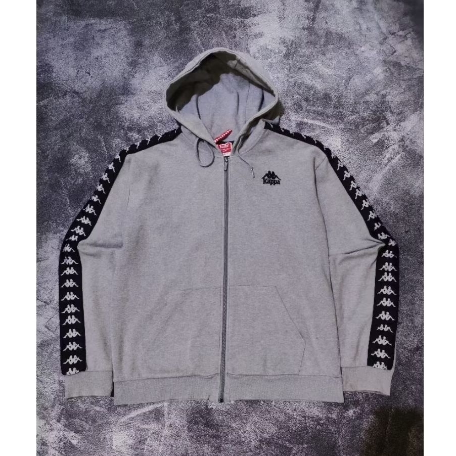 Hoodie kappa taped