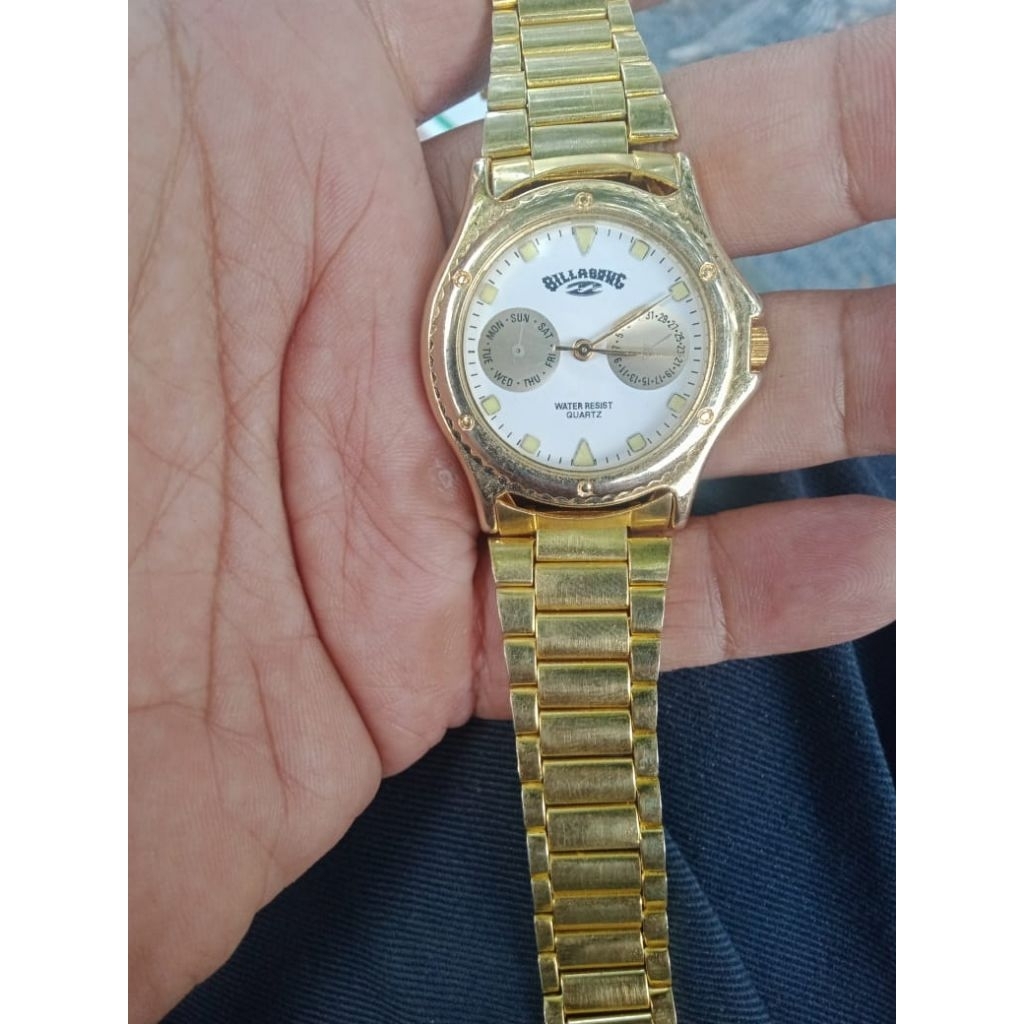Jual jam tangan billabong harga Rp 75 rb kondisi second mulus banget