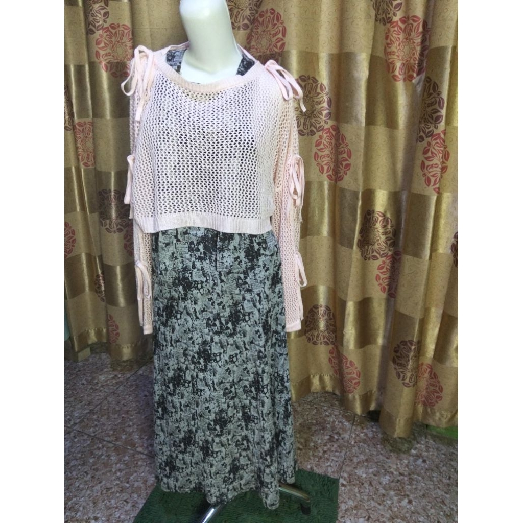 dres dan atasan wanita