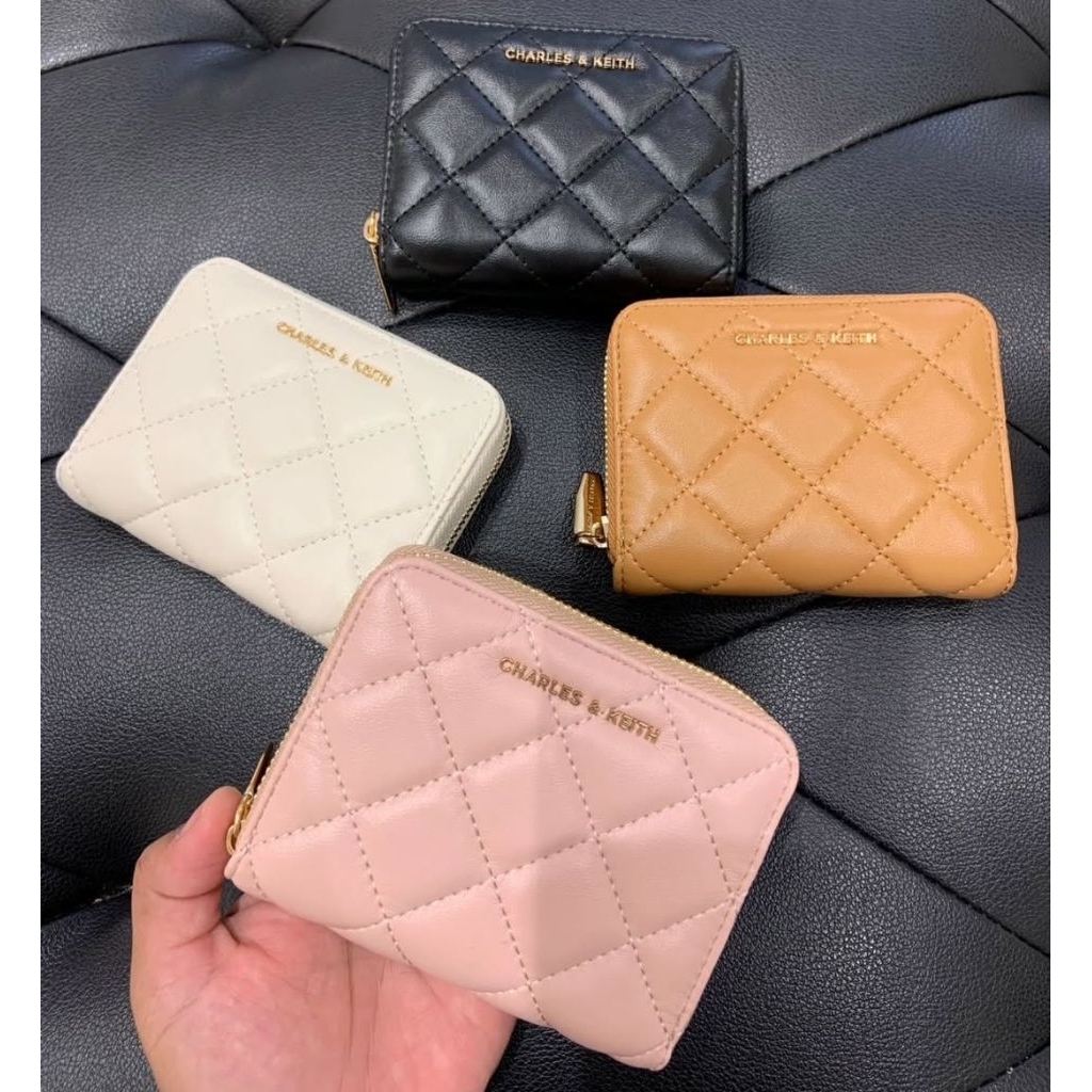 C Alva Quilted Zip-Around Wallet dompet wanita