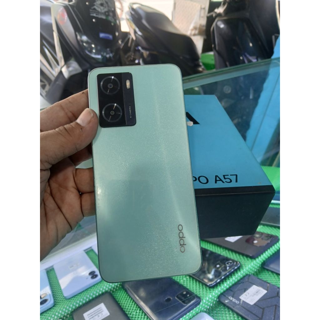 Oppo A57 ram 4/64 seken