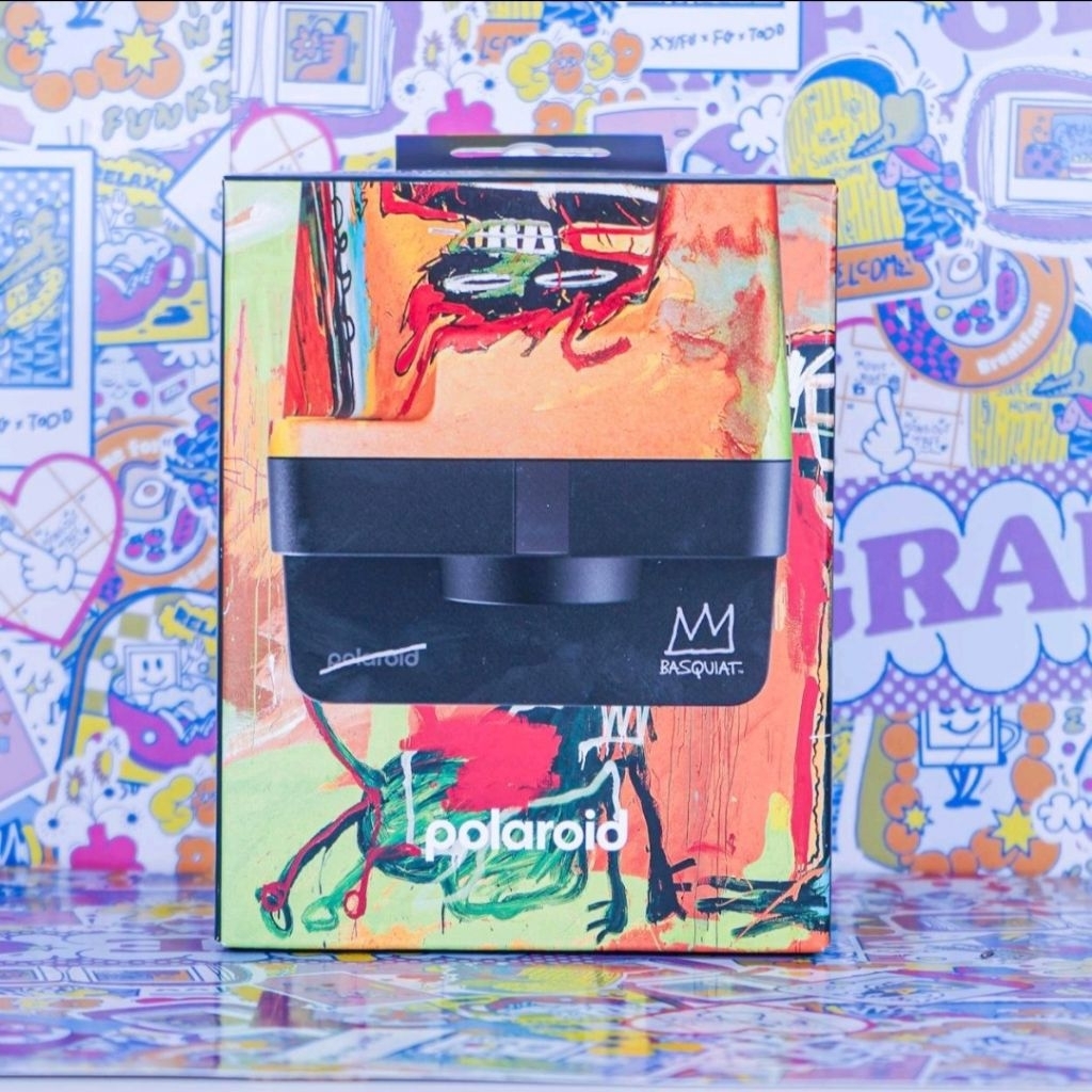 Polaroid NOW Generation 2 i-Type Instant Camera - Hitam, Merah, Putih, Hijau Hutan, dan Hitam Putih