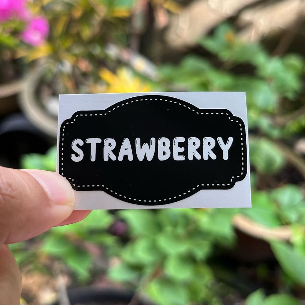 

Stiker Anti Air Size 5 x 3cm Tulisan Stawberry