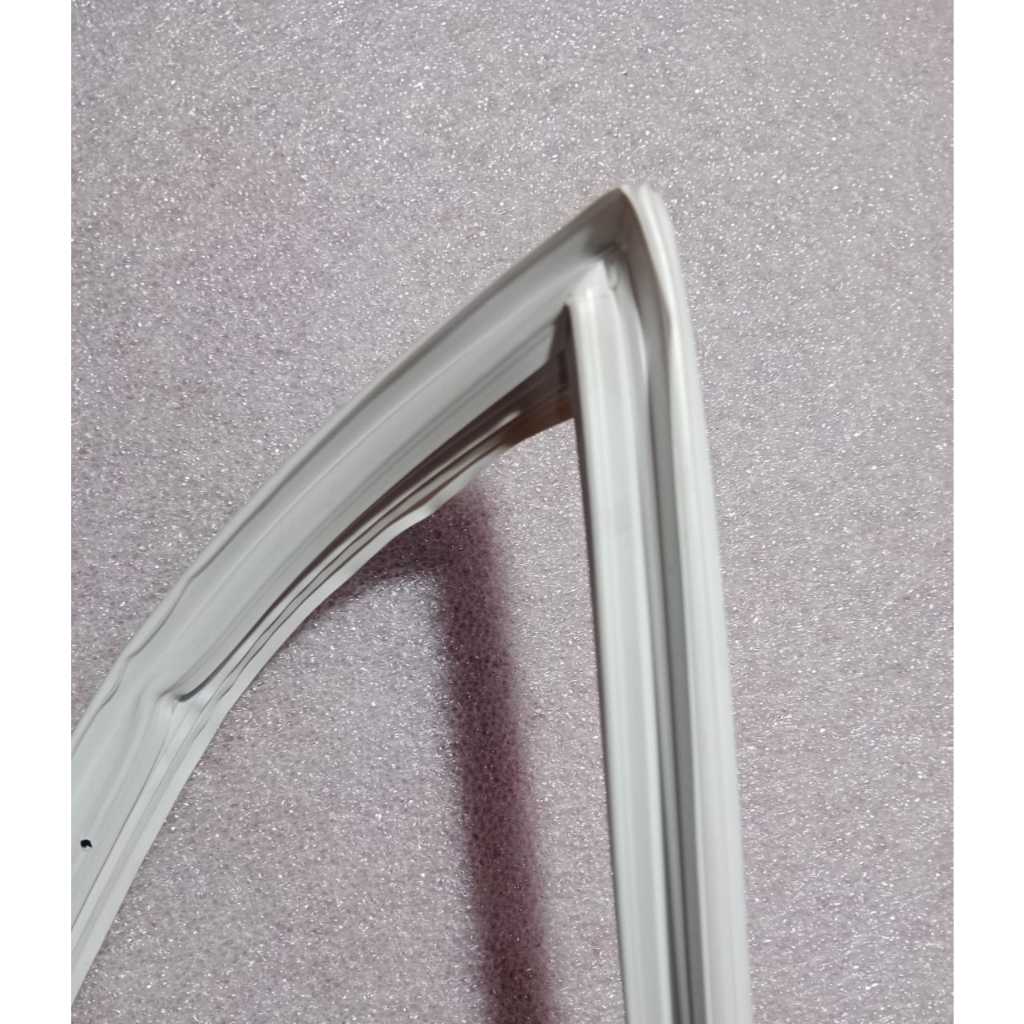 ORIGINAL KARET PINTU KULKAS SHARP GASKET KARET MAGNET PINTU KULKAS SHARP 2 PINTU FPACGA600CBKZ