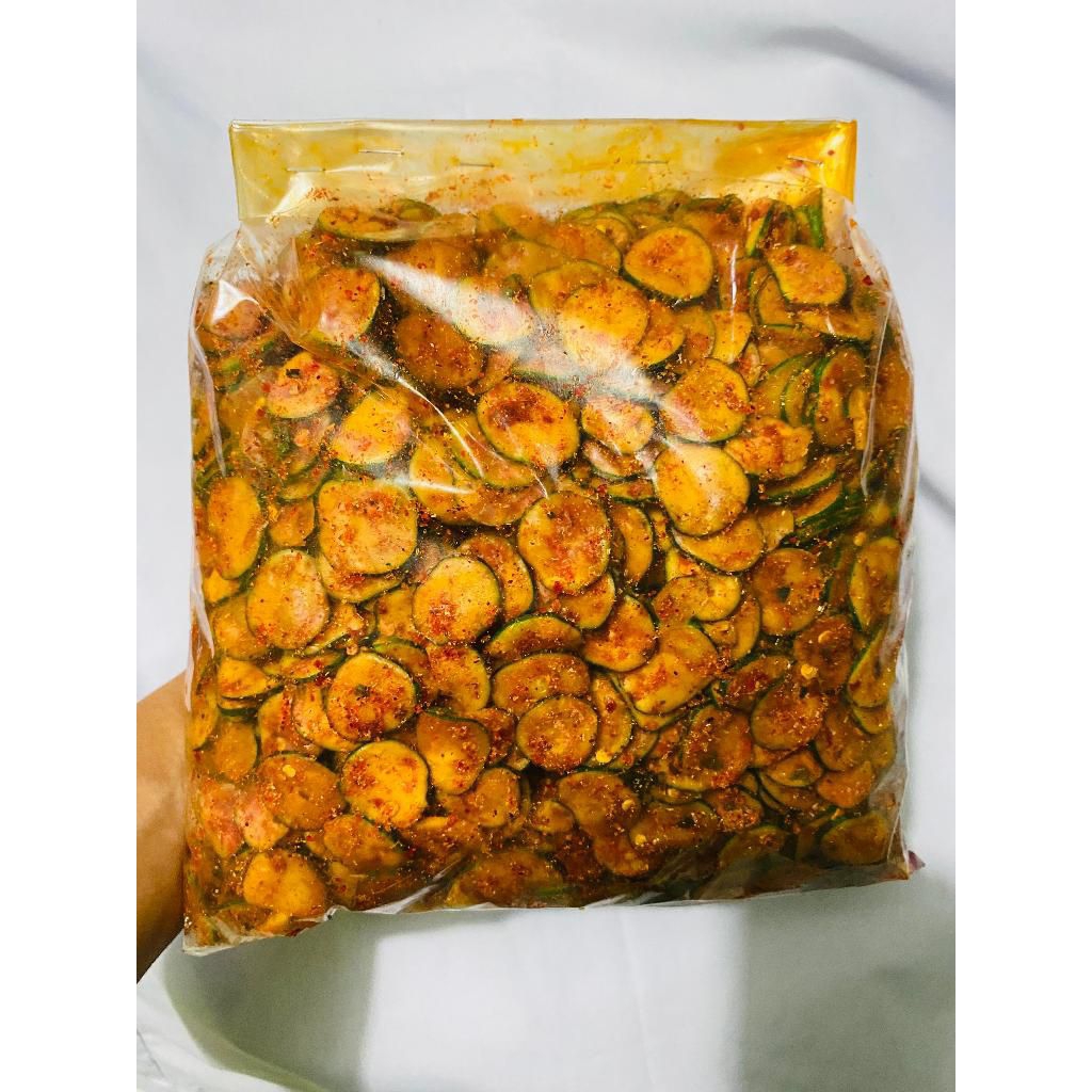 

1 KG Kerupuk Jengkol Bulat Pedas Daun Jeruk Nagih