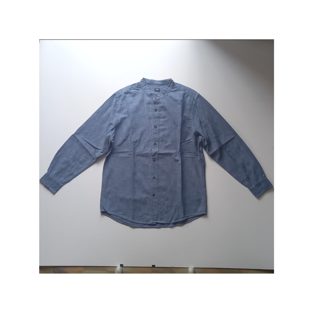 UNIQLO Denim Stand Collar Long Sleeve Shirt Kemeja Lengan Panjang Kerah Shanghai