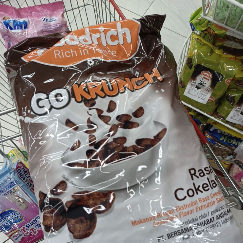 

GO KRUNCH / SEREAL / 1KG /GOOD RICH/ COKELAT