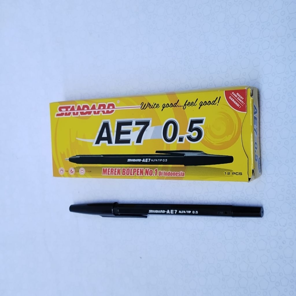 

Bolpen Standar AE7 0.5 (1 lusin)