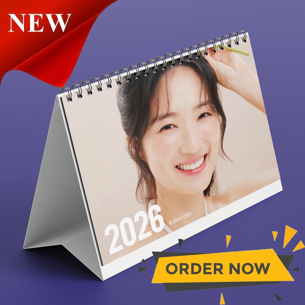 

A&M Kalender Kim Hye Yoon Kalender Meja Kalender 2026 Kalender K-POP