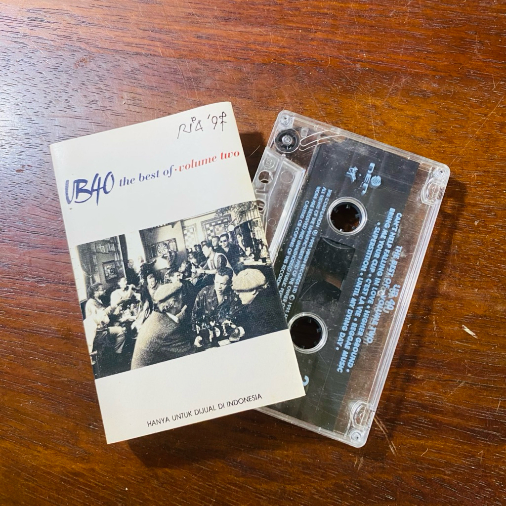 KASET PITA UB40 - the best of UB 40 - Volume Two