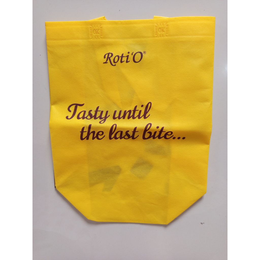 

Tas spunbond roti o, komugi, panama, top noodle preloved