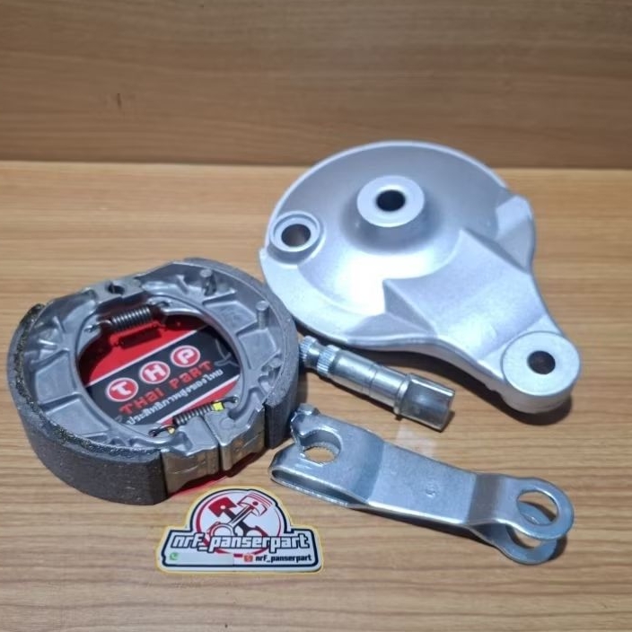 PANEL TROMOL BELAKANG C70//TUTUP REM TROMOL SET KAMPAS REM+ AS +PAHA REM HONDA C 700/C 70 C 800 SUPE