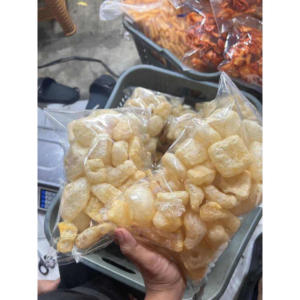 

Kerupuk Kulit Sapi Renyah 90gr – Camilan Gurih dan Lezat