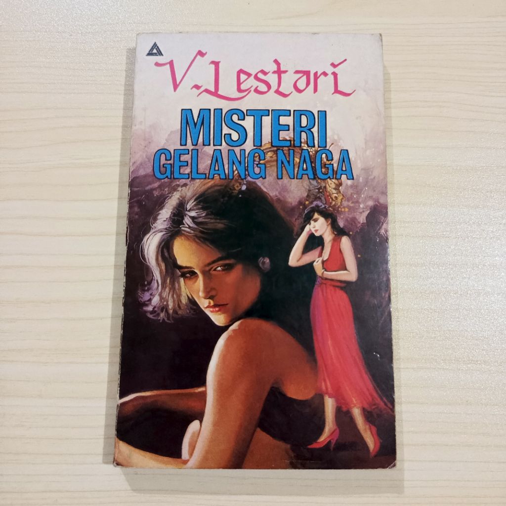 Novel Misteri Gelang Naga by V. Lestari