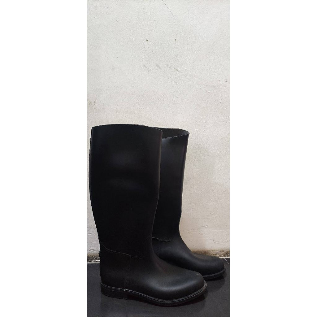 Sepatu Berkuda Merk (Foganza Decathlon) Second Jarang Dipakai