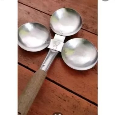 Cetakan Bakwan 3 / Cetakan Bakwan Tiga / Sutil Bakwan / Cetakan Ote-ote / Spatula Bakwan