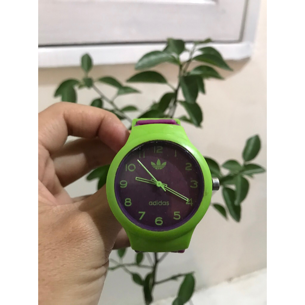 Jam tangan Adidas Second Hand