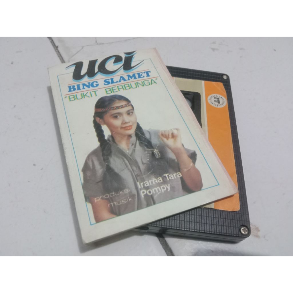 Kaset Pita Uci Bing Slamet Bukit Berbunga