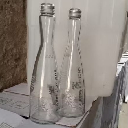 botol kaca bekas aqua untuk hiasan