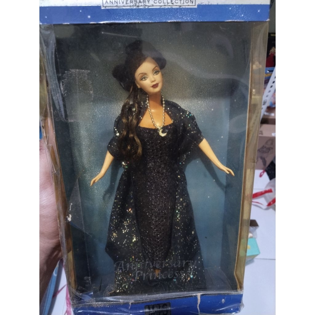 Barbie Anniversary Princess PTMI