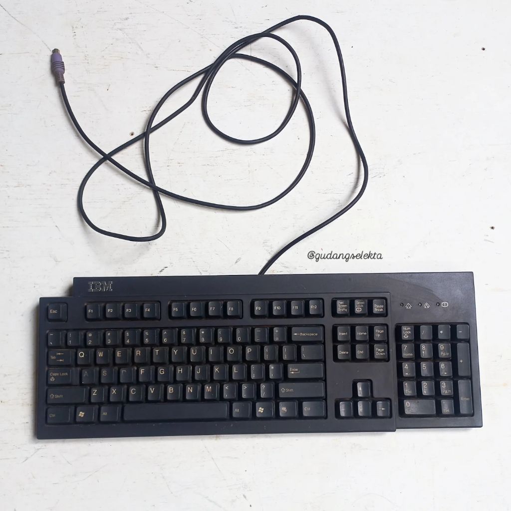 Keyboard Komputer Jadul Vintage IBM KB-9910 Wired Keyboard