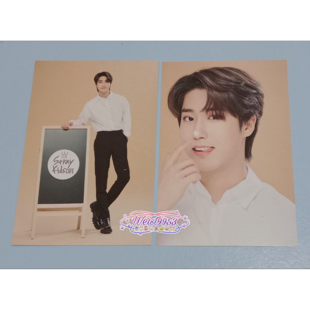 

Postcard Stray Kids Han cafe set