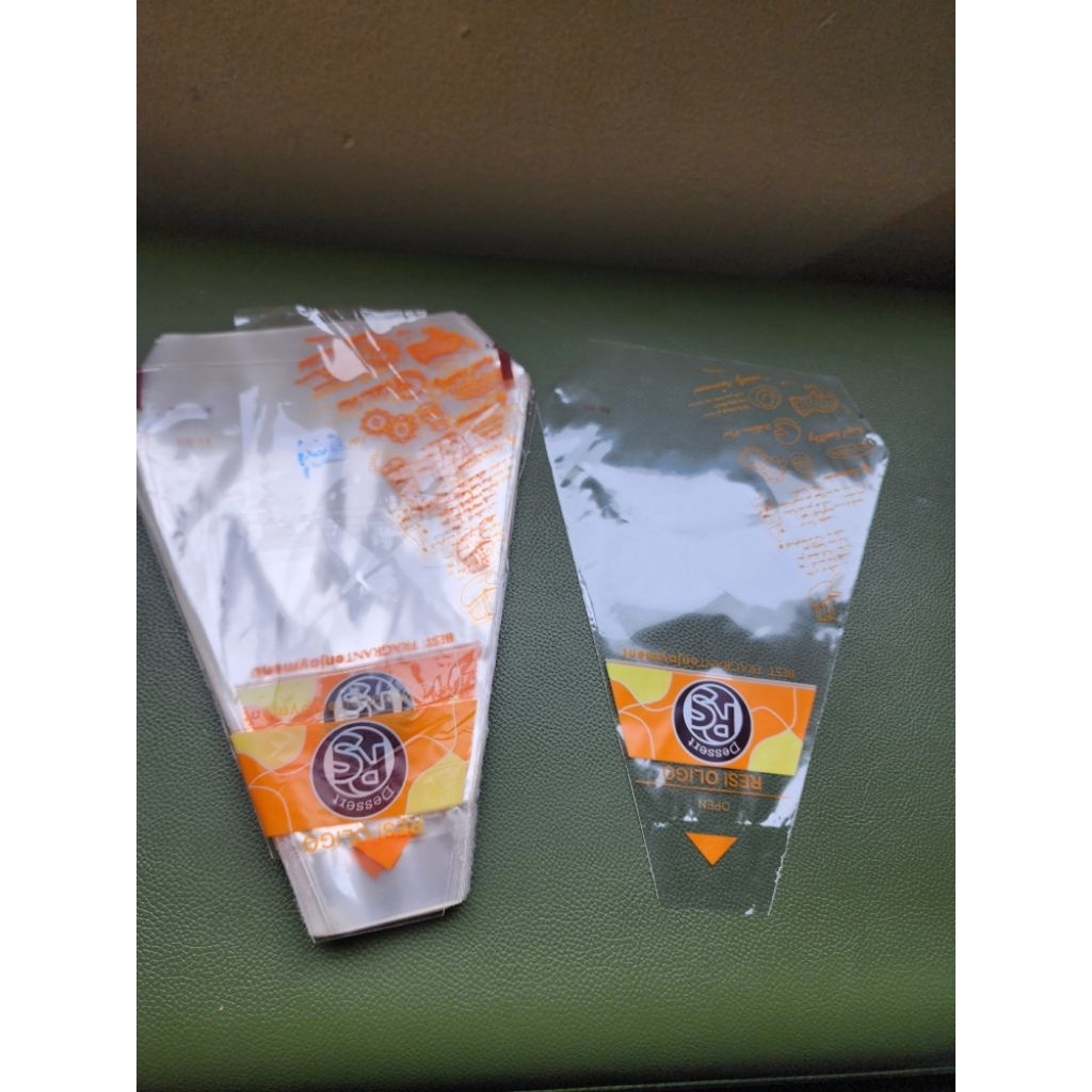 

Plastik toast (/pack)