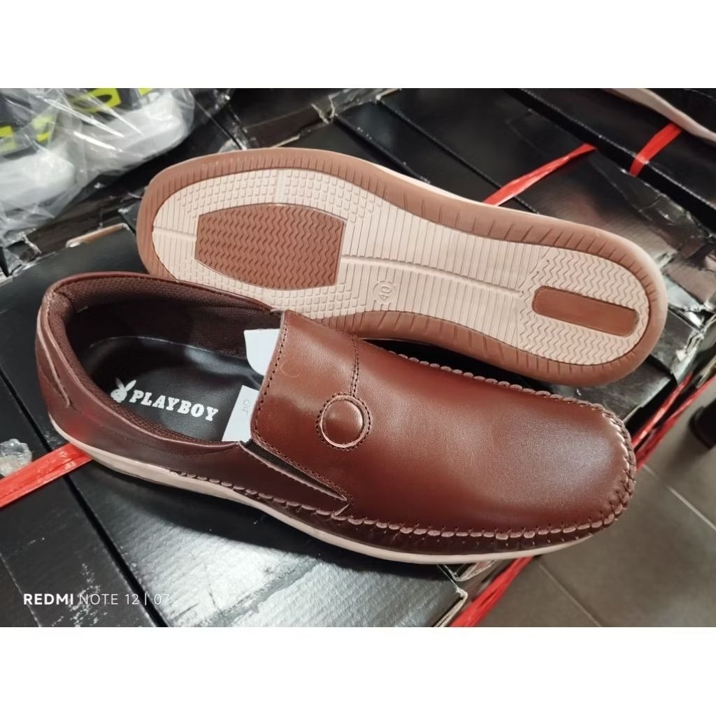 sepatu kulit asli pria merk play boy fr. 01