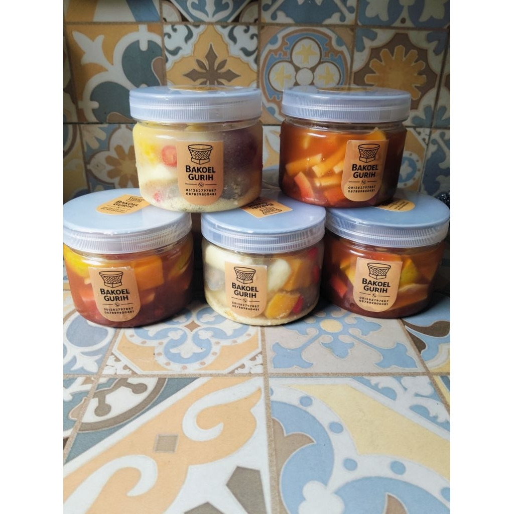 

Asinan Buah kuah merah (kuah lemon)