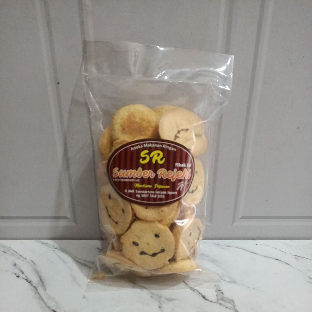 

BOLU SENYUM BERAT 350 GRAM