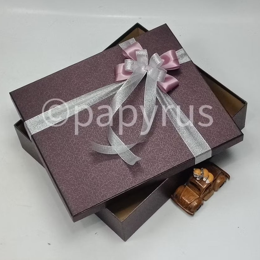 

PAPYRUS 35x40 Tinggi 8cm Kotak Kado Gift Box Hardbox Hampers Hadiah V2