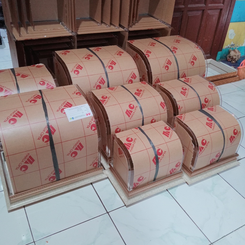 Custom Seserahan Hantaran Akrilik Oval Lengkung 1 sisi