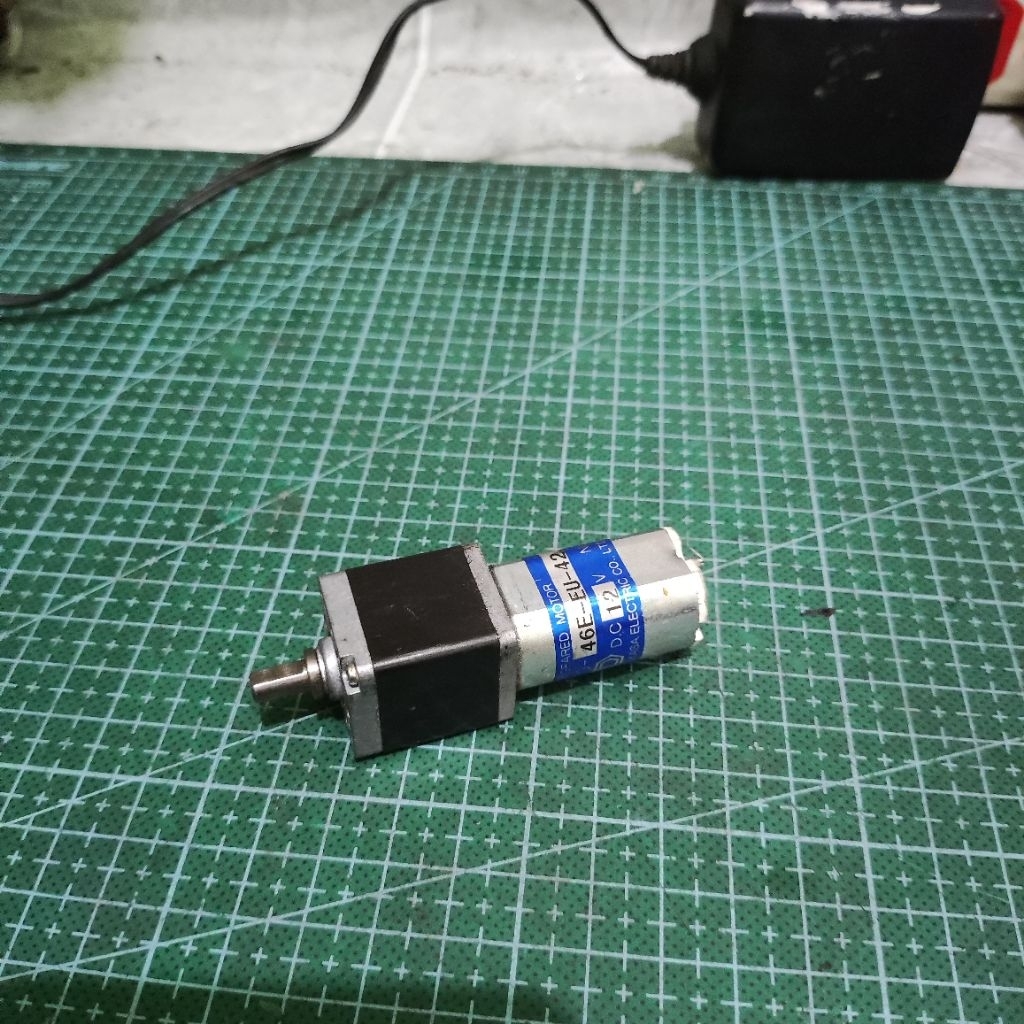 DC 12VDC DINAMO GEARBOX MOTOR DC 12V MODEL : 46E-EU-42-1-A993