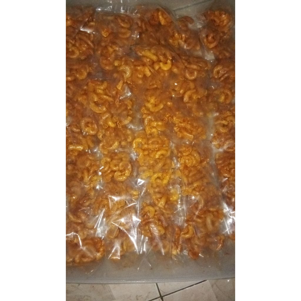 

makaronibantat/makaronipedas/makaronigongpo