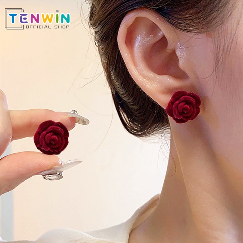 Anting-anting merah retro elegan wanita Korea/Anting-anting kamelia mawar