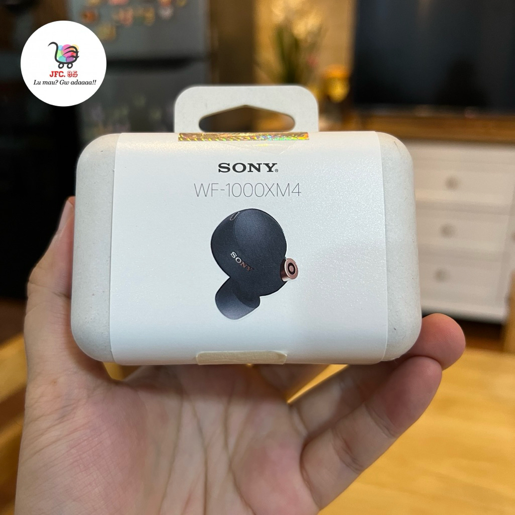 Sony WF-1000xm4 / wf 1000 xm4 true wireless buds second perfect condition