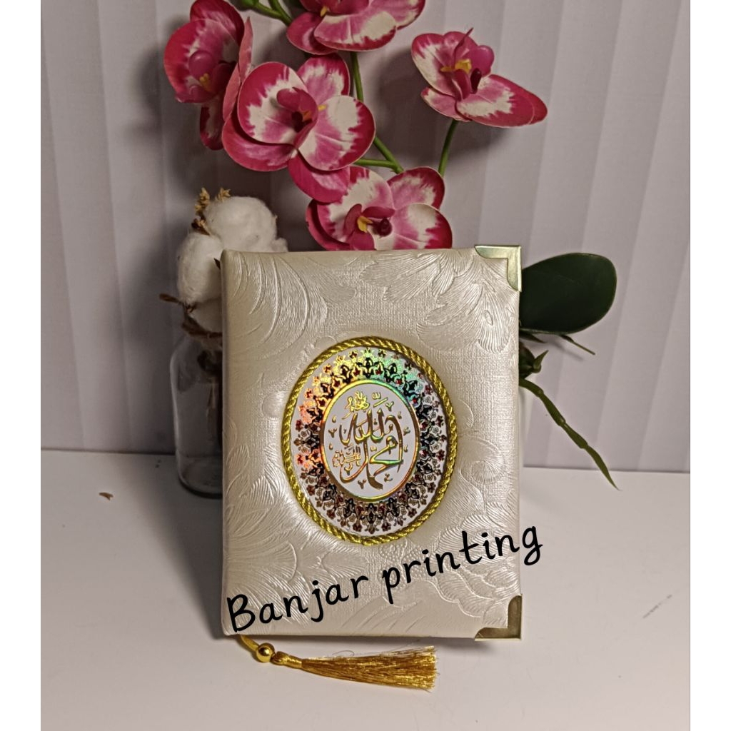 Buku yasin + majmu Syarif Cover Oscar Busa.+ Bludru premium