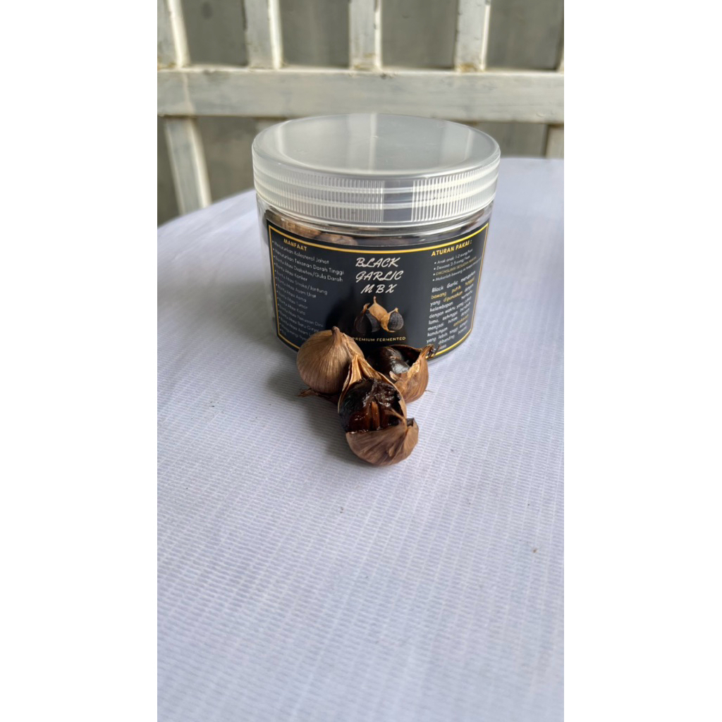 

Black Garlic MBX Bawang Hitam Tunggal || Bawang Putih Lanang || Black Garlic MBX (Multi Benefit Xtra)