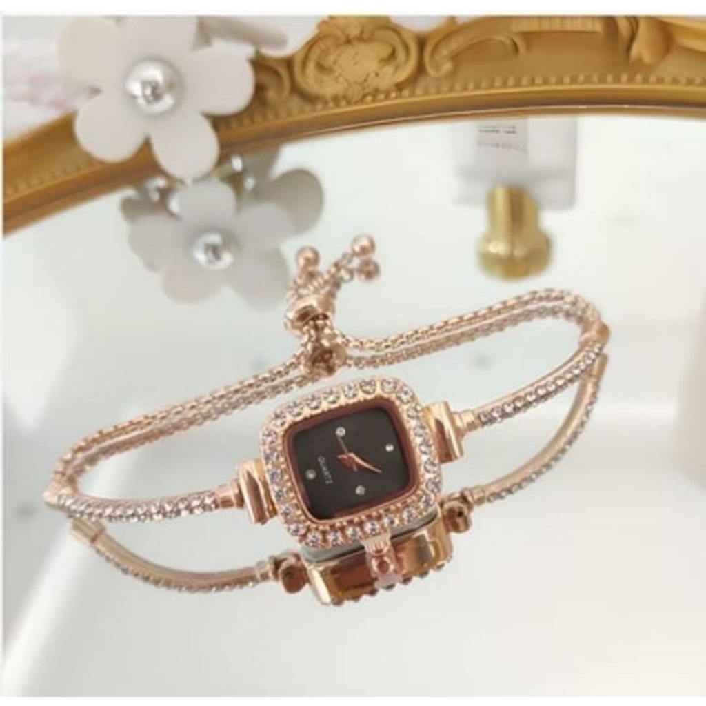 Jam Tangan Serut Mewah Gelang Serut Wanita Analog Quartz Adjustable Rantai