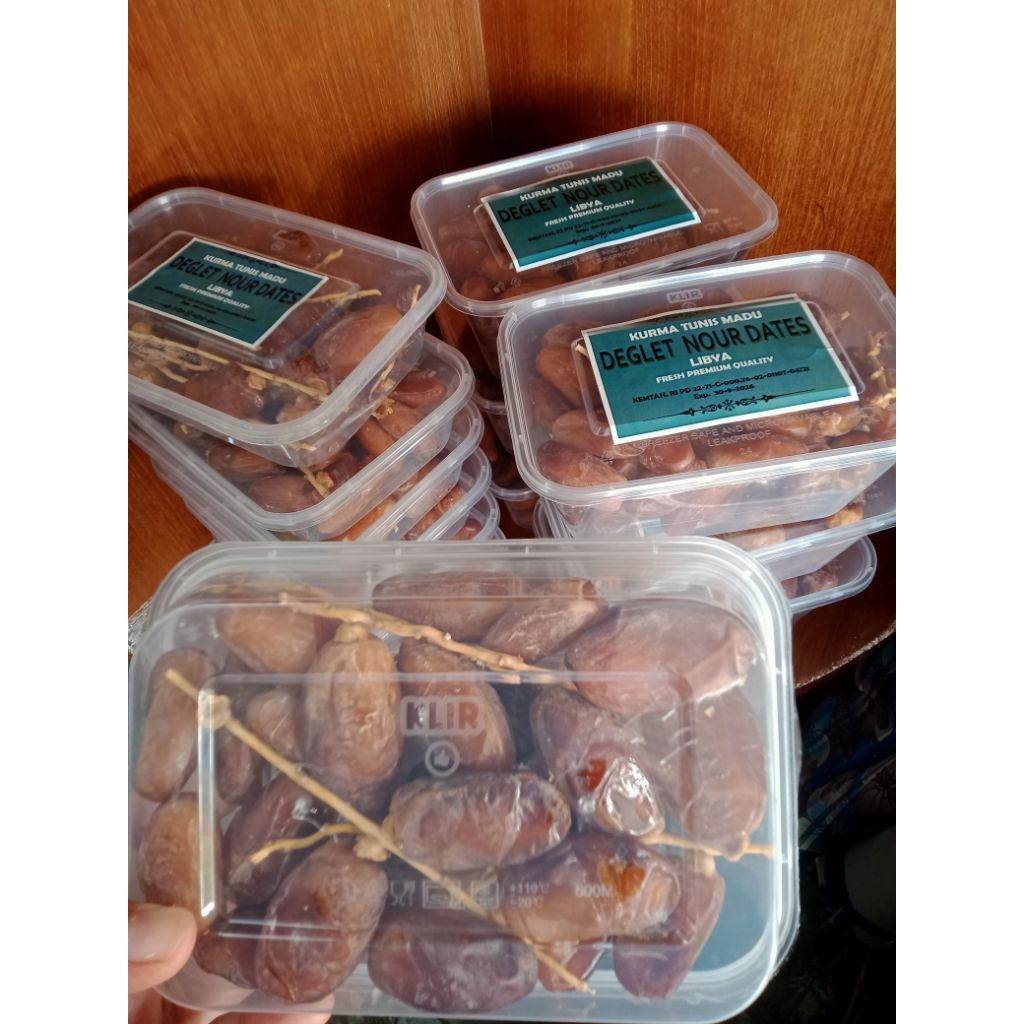 

KURMA TANGKAI MANIS DAN LEMBUT--TINGGI SERAT, ZAT BESI, KALSIUM DAN BANTU PROMIL