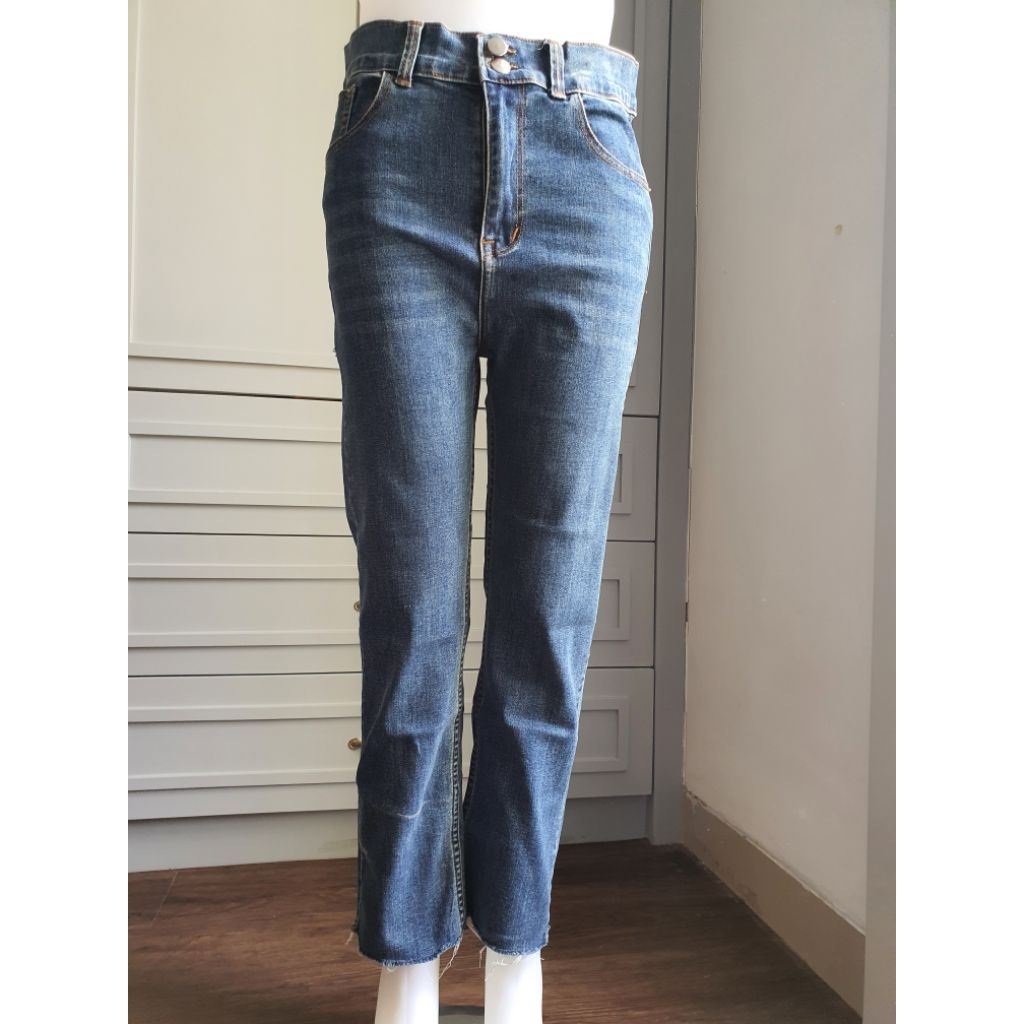 Jeans Ch*u Size M