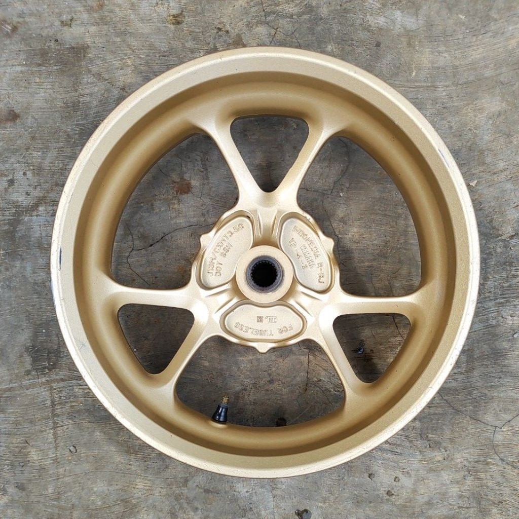 velk velg pelk pelg belakang YAMAHA NMAX NEW CW original B6H
