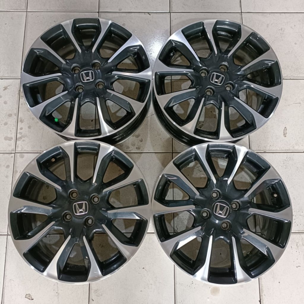 Velg Bekas Oem Honda Jazz Rs Gk5 Ring 16 pcd 4x100 Et53