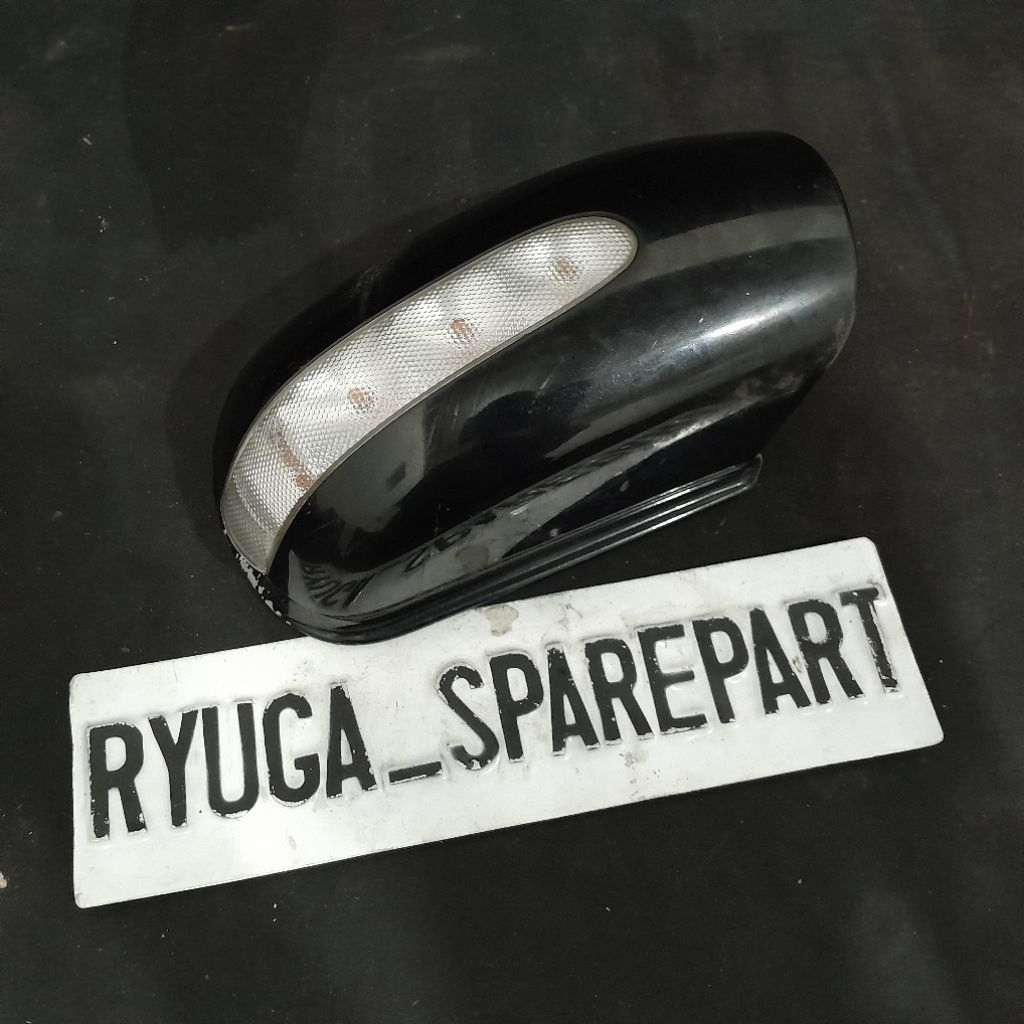Cover Batok Spion Luar Depan KANAN + Lampu Sein Spion Original Mercedes Benz W203 W211